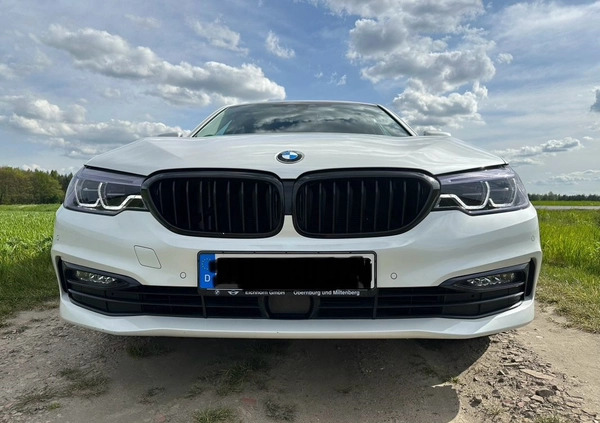 BMW Seria 5 cena 122500 przebieg: 79000, rok produkcji 2017 z Świdwin małe 92